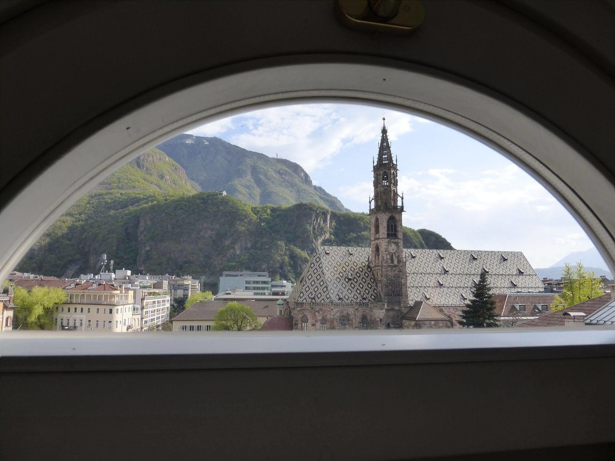 Stadt Hotel Citta Bolzano Exterior photo